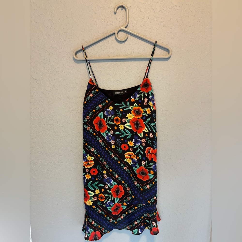 Etiquette black floral dress